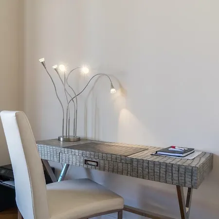 Spacious One Bedroom - Great Location! Appartement *